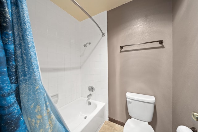 426 Ridgecrest Trl Unit 223, Redding, CA 96003 - full bathroom featuring shower / tub combo and toilet