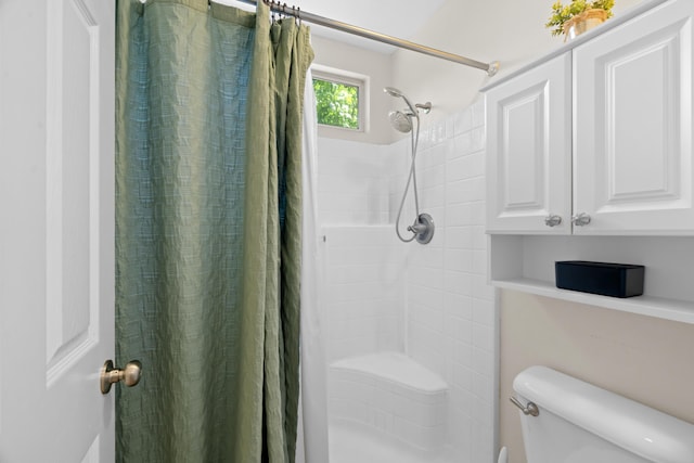 1946 Jeanae Ct, Redding, CA 96002 - full bath with a shower with shower curtain and toilet