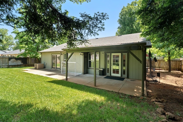 1946 Jeanae Ct, Redding, CA 96002 - back of house with a patio area