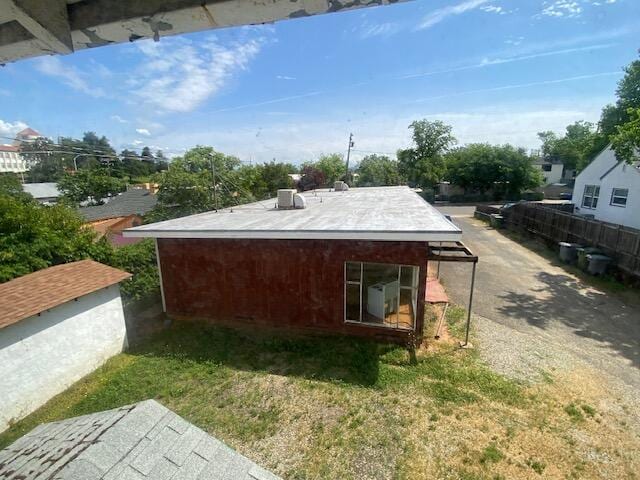 view of property exterior