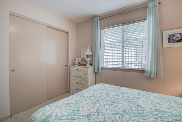 bedroom featuring a closet