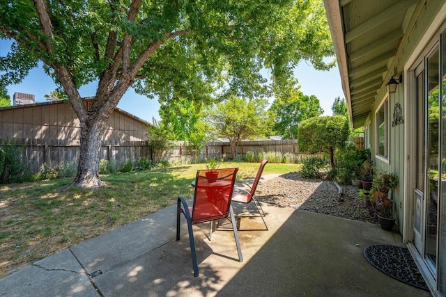 2682 Marvin Trl, Redding, CA 96001 - view of patio