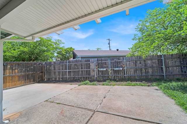1945 Luning St, Red Bluff, CA 96080 - view of patio / terrace with fence