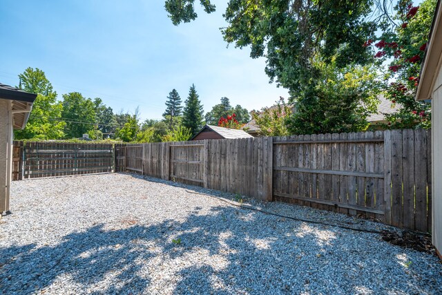 3621 Sacramento Dr, Redding, CA 96001 - photo 42