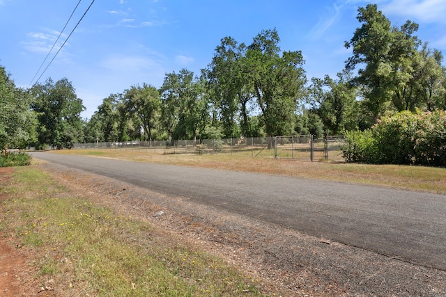 5165 Rancho Vista Way, Redding, CA 96002 - view of asphalt road