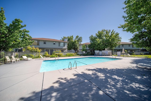 200 Ridgetop Dr # 26, Redding, CA 96003 - community pool with a patio