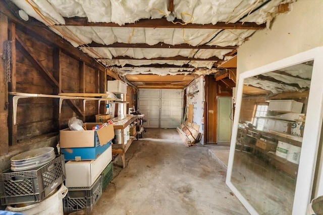 5985 Dunsmuir Ave, Dunsmuir, CA 96025 - view of garage