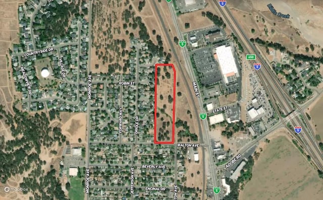 245 Walton Ave, Red Bluff, CA 96080
