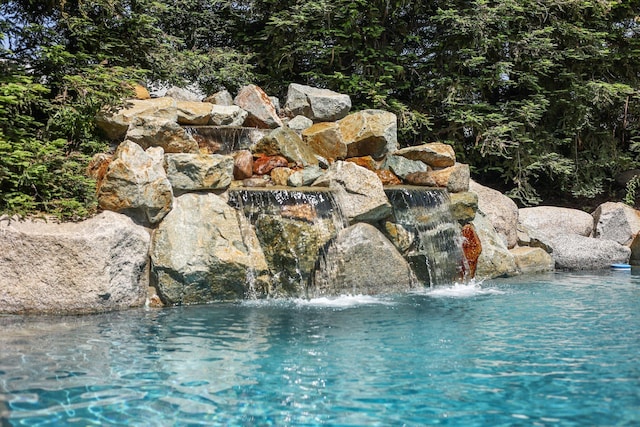 2154 Harvard Way, Redding, CA 96003 - view of pool
