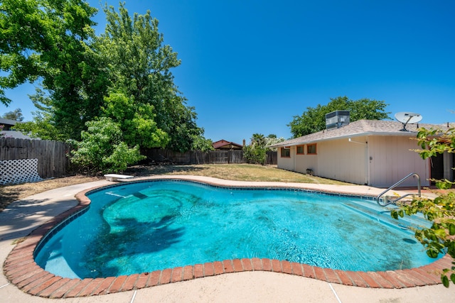 2683 Starlight Blvd, Redding, CA 96001 - view of swimming pool with a fenced backyard