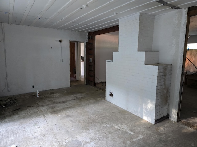 4680 Cedars Rd, Redding, CA 96001 - view of below grade area
