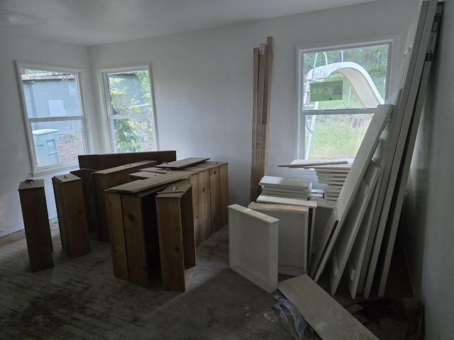 4680 Cedars Rd, Redding, CA 96001 - office with plenty of natural light