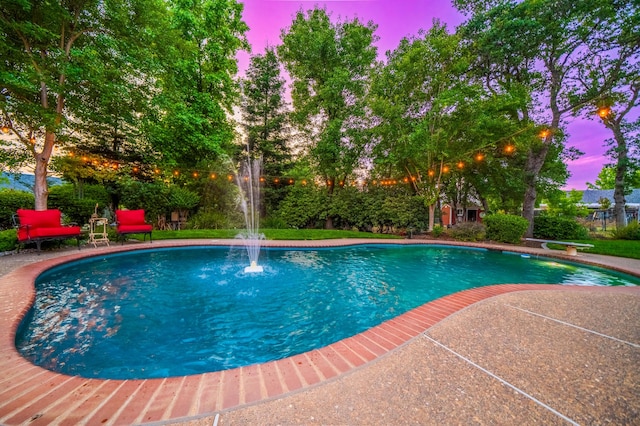 2990 Forest Hills Dr, Redding, CA 96002 - outdoor pool featuring a diving board