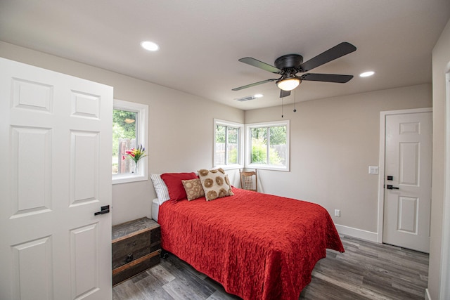 75 Sherman Dr, Red Bluff, CA 96080 - bedroom featuring wood finished floors, recessed lighting, baseboards, and ceiling fan
