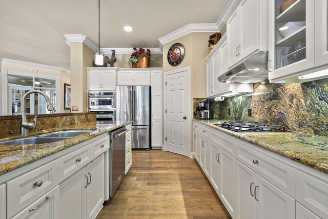 3074 Clear Water Ct, Redding, CA 96002