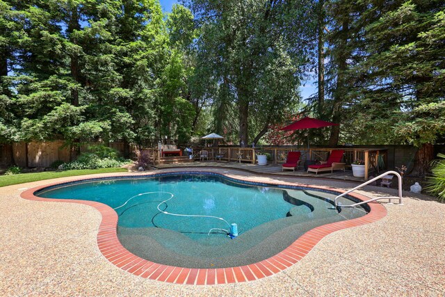 3074 Clear Water Ct, Redding, CA 96002