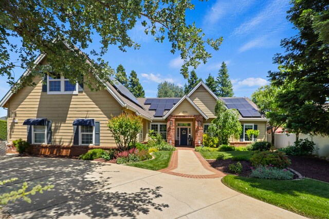 3074 Clear Water Ct, Redding, CA 96002