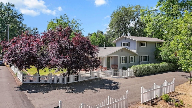 19186 Knighton Rd, Redding, CA 96001
