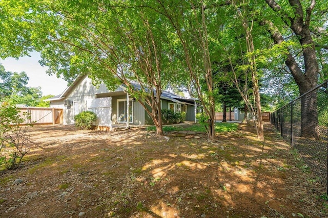 507 Olympic St, Redding, CA 96003 - view of fenced yard