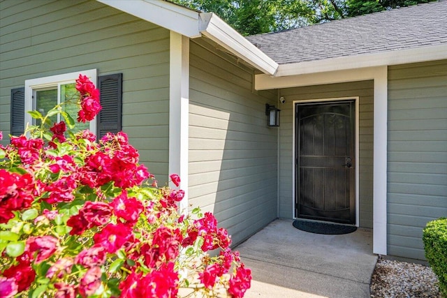 507 Olympic St, Redding, CA 96003 - property entrance with roof with shingles