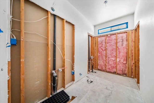 17171 Flanagan Rd, Redding, CA 96003 - view of bathroom