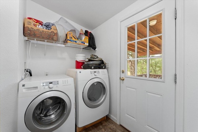 16605 Lassen Ave, Anderson, CA 96007 - laundry area featuring washing machine and clothes dryer and dark wood-style floors