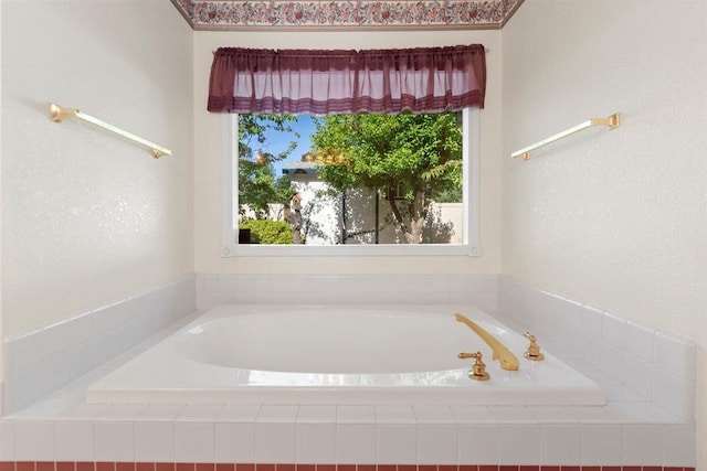1366 Carla Cir, Redding, CA 96003 - full bath with a bath