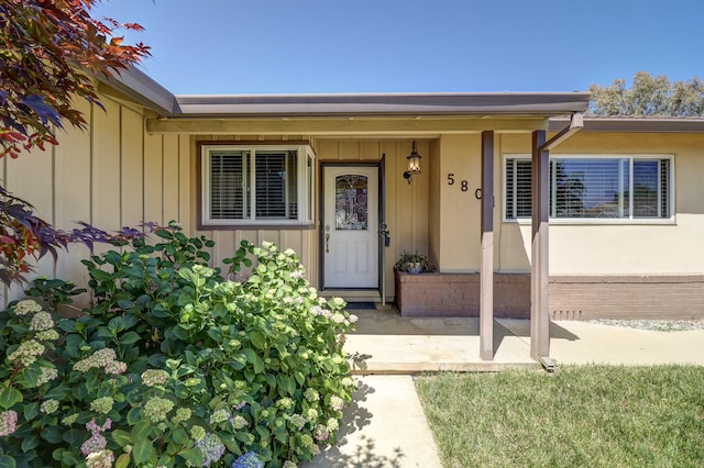5801 Mountain View Dr, Redding, CA 96003 - view of entrance to property