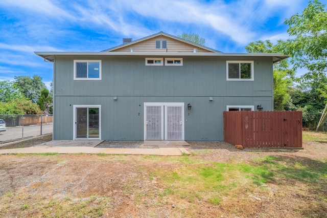 628 Hartnell Ave, Redding, CA 96002 - rear view of property with a patio