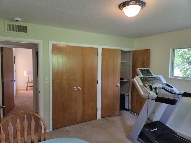8198 Green Acres Ln, Redding, CA 96002 - workout room with carpet