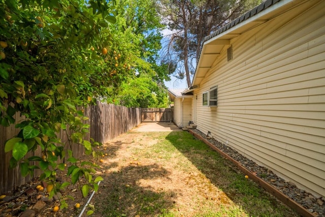 1640 Wisconsin Ave, Redding, CA 96001 - view of yard