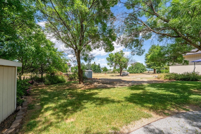 6766 Drake Dr, Anderson, CA 96007 - view of grassy yard