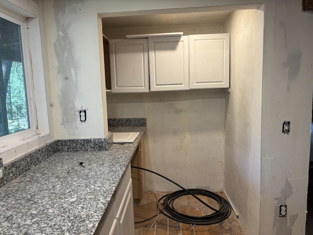 10473 Blue Mountain Ranch Rd, Whitmore, CA 96096 - kitchen featuring white cabinets
