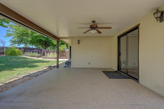 1922 Paris Ave, Redding, CA 96001 - view of patio / terrace with ceiling fan