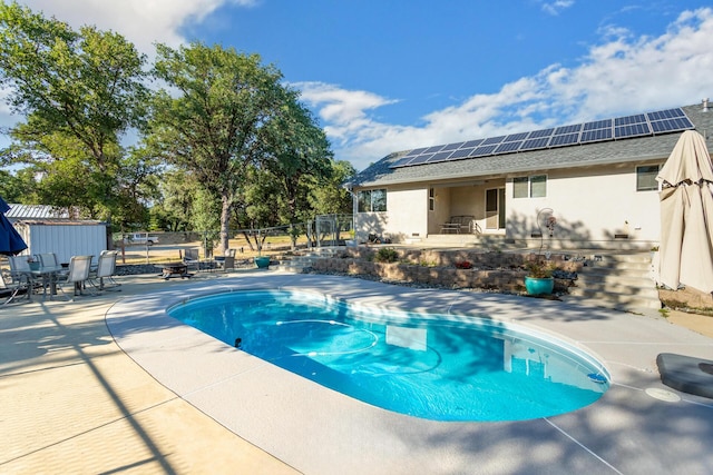 10844 Green Oaks Ln, Redding, CA 96003 - view of swimming pool featuring a patio and outdoor dining area