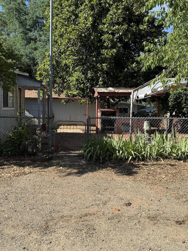 1717 Deer Creek Rd, Shasta Lake, CA 96019 - view of yard
