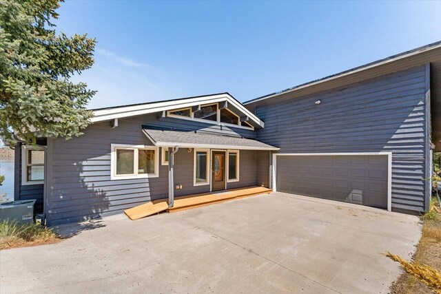 4740 Rainbow, Weed, CA 96094 - view of front of property with a porch and concrete driveway