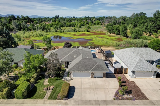 2654 Queens Way, Redding, CA 96001 - aerial view of property and surrounding area featuring a water and mountain view