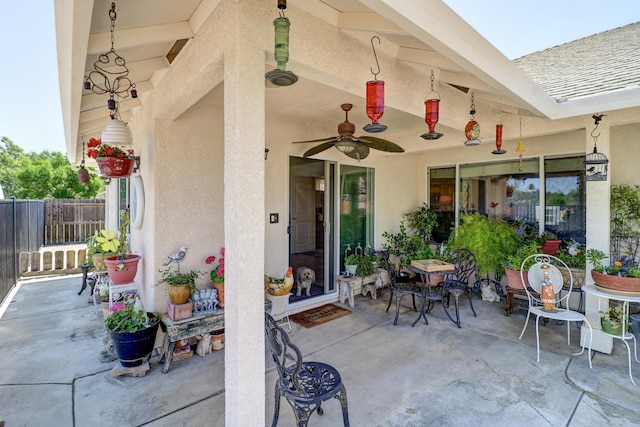 2654 Queens Way, Redding, CA 96001 - view of patio / terrace with outdoor dining space and a ceiling fan