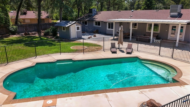 4223 Alta Mesa Dr, Redding, CA 96002 - view of pool featuring a patio