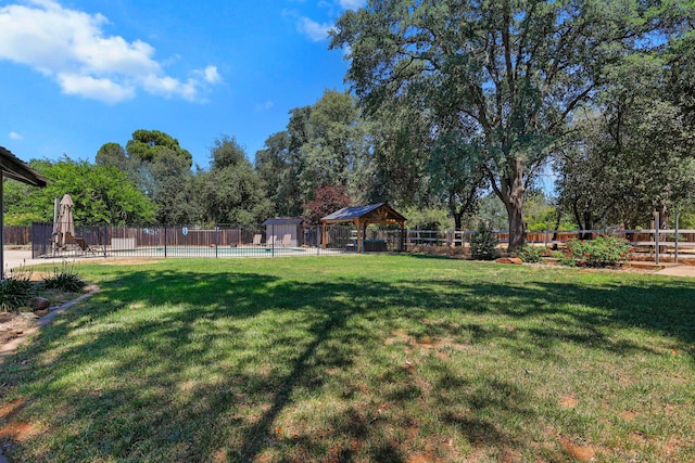 4223 Alta Mesa Dr, Redding, CA 96002 - view of yard