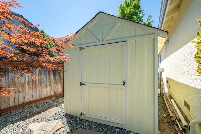 3811 Andes Dr, Redding, CA 96001 - view of shed