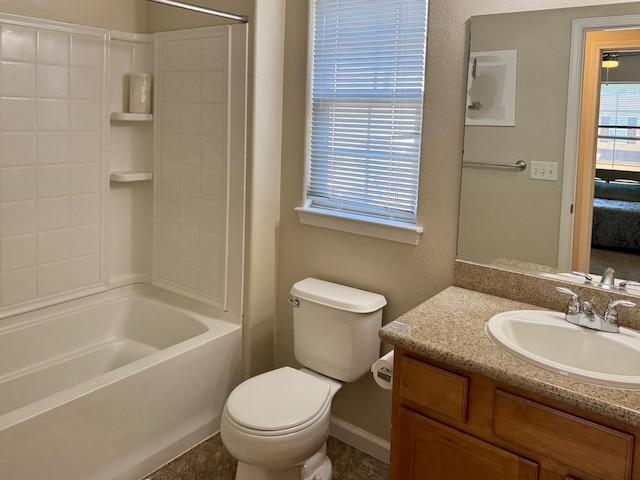 2135 Vienna Way, Redding, CA 96003 - bathroom featuring vanity, toilet, shower / tub combination, baseboards, and ensuite bath