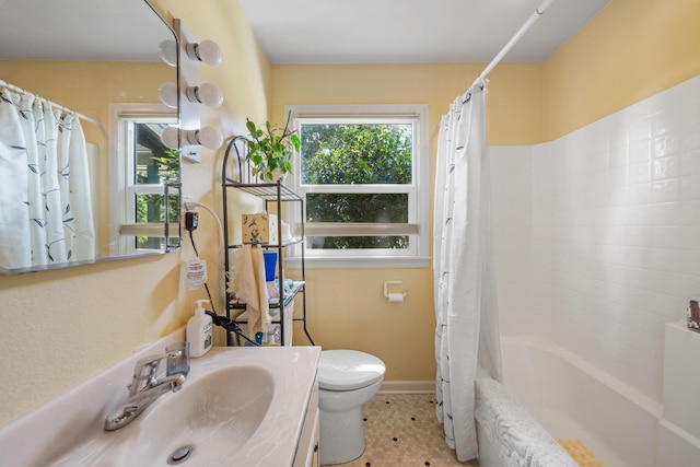 2940 Felstet Ln, Redding, CA 96001 - bathroom featuring vanity and shower / bath combination with curtain