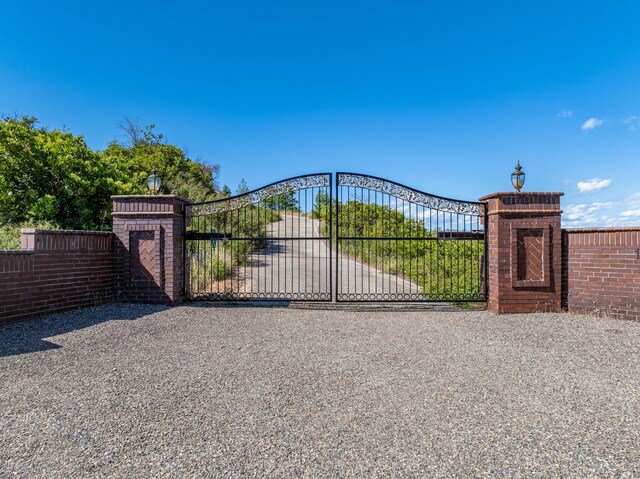 10241 Winthrop Ct, Shasta, CA 96087 - photo 6