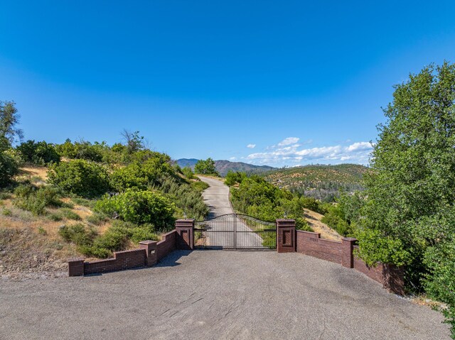10241 Winthrop Ct, Shasta, CA 96087 - photo 7