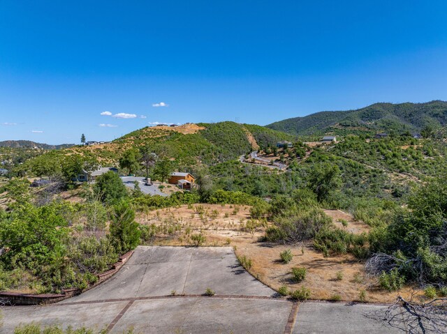 10241 Winthrop Ct, Shasta, CA 96087 - photo 8