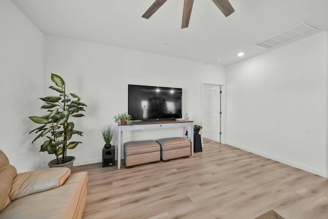 2764 Austere Ave, Redding, CA 96003 - living area featuring light wood finished floors, a ceiling fan, recessed lighting, and baseboards