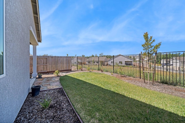 2764 Austere Ave, Redding, CA 96003 - view of yard