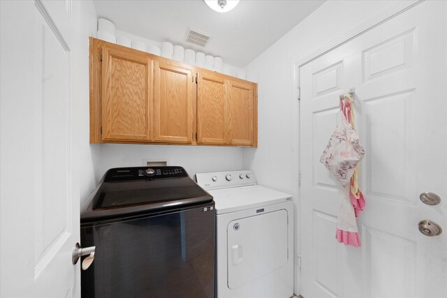 853 Paramount Way, Redding, CA 96003 - laundry room with independent washer and dryer and cabinet space